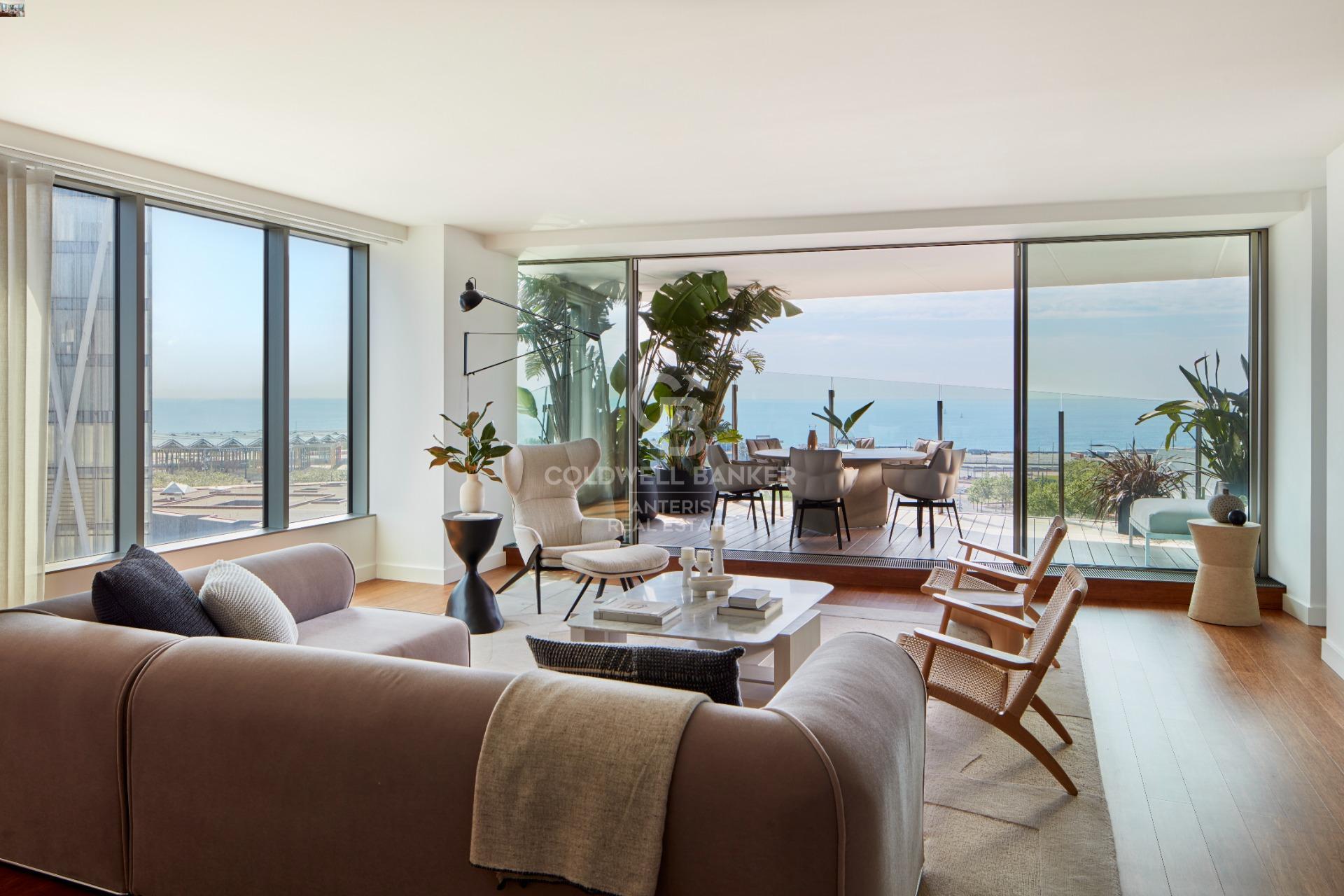 Vive la exclusividad y el lujo en un edificio frente al mar