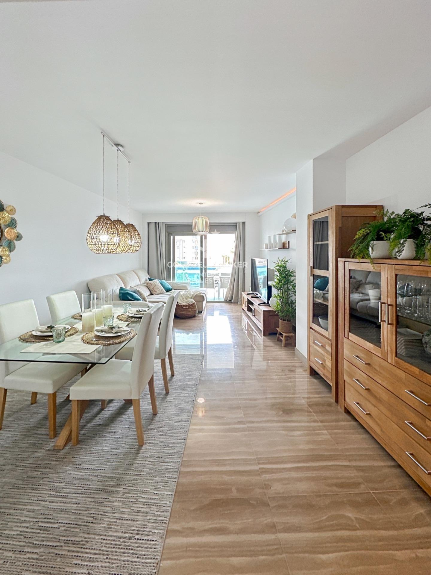 Fantastic 3-bedroom flat in residential area in El Arenal – Jávea