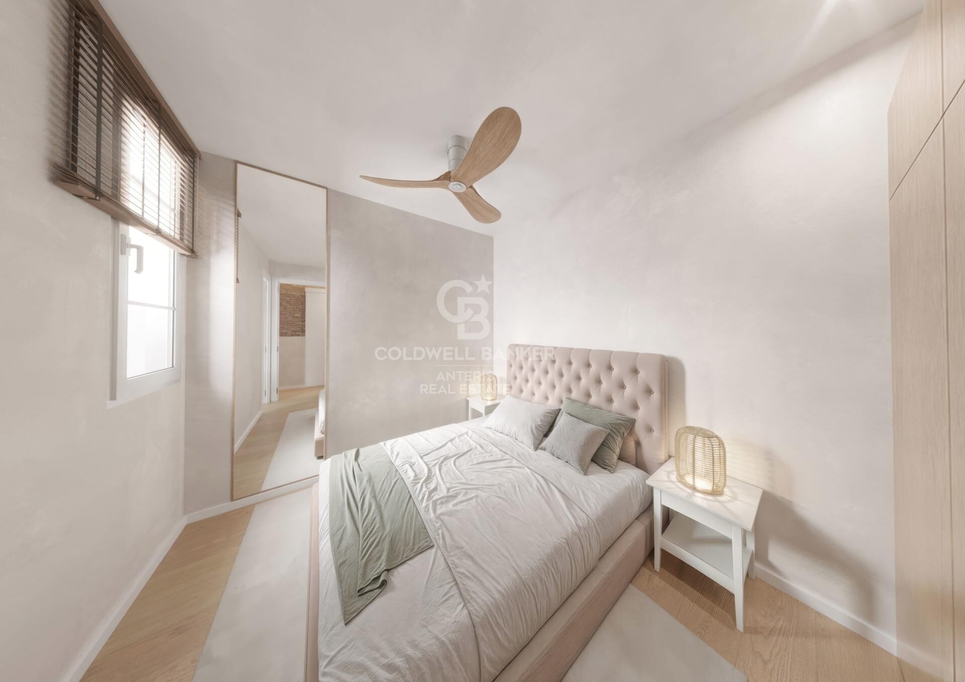 Odnowione mieszkanie w zabytkowej kamienicy