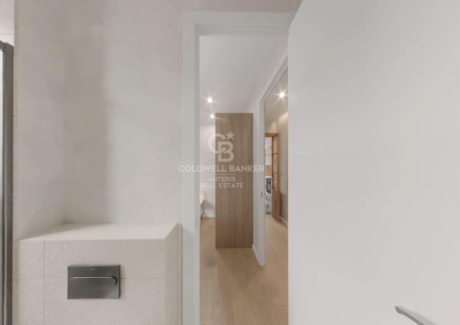 Odnowione mieszkanie w zabytkowej kamienicy