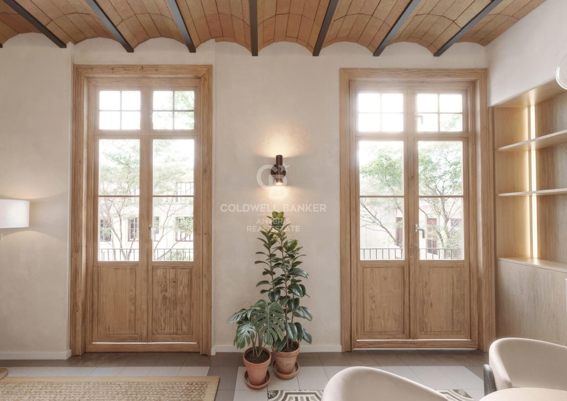 Odnowione mieszkanie w zabytkowej kamienicy