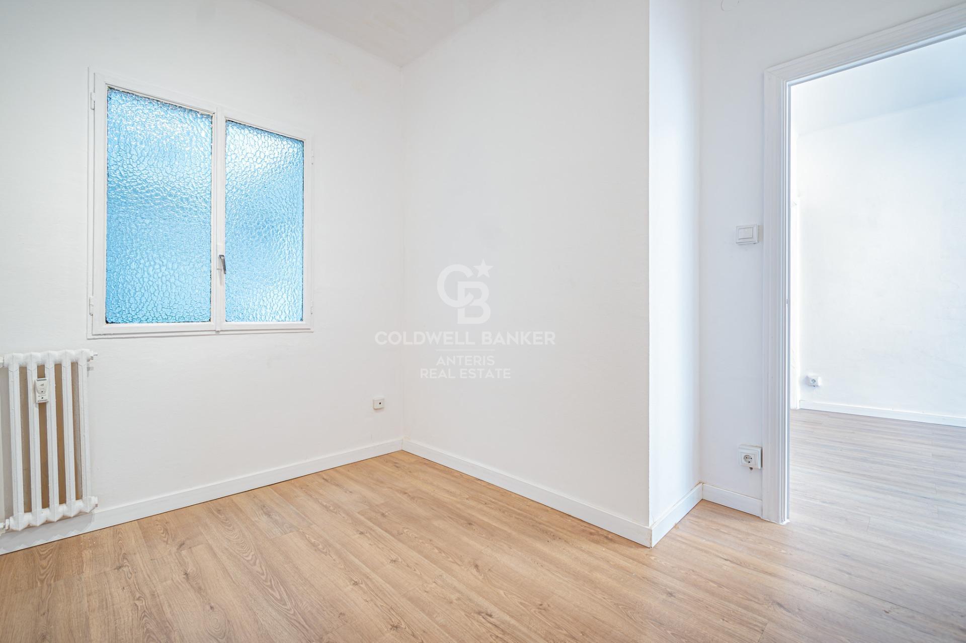 Bright flat in an unbeatable location