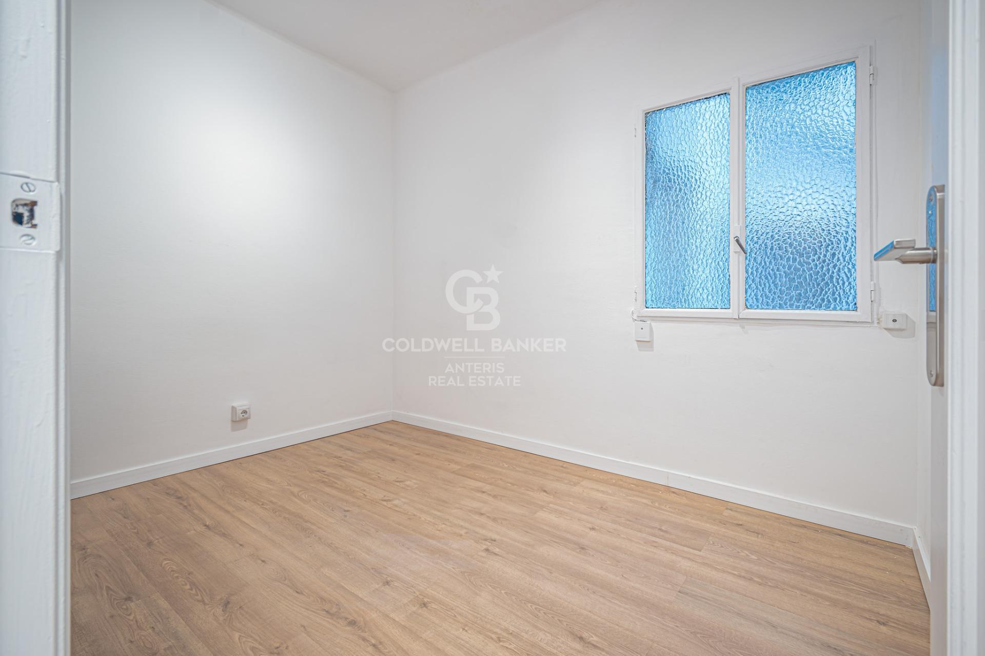 Bright flat in an unbeatable location