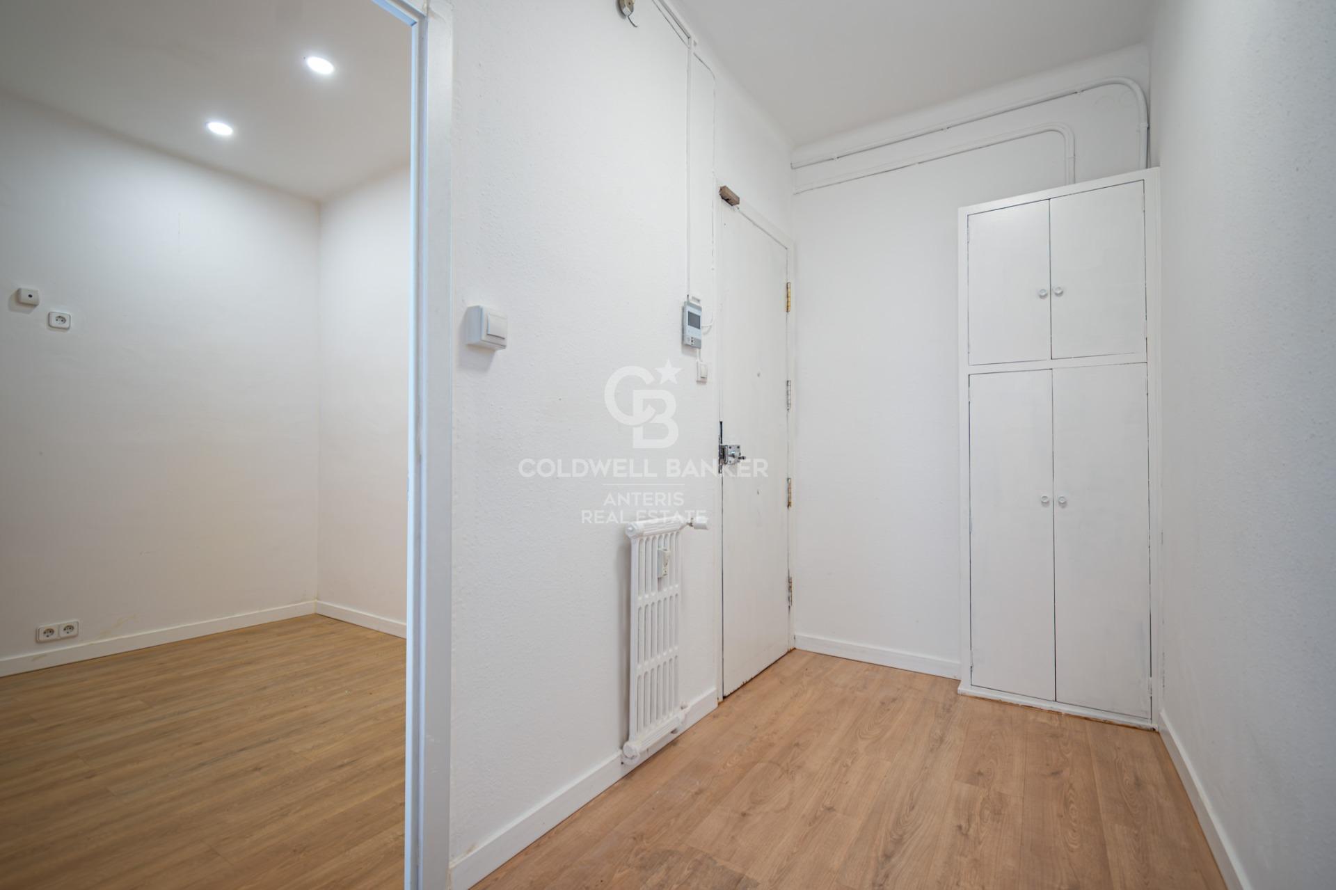 Bright flat in an unbeatable location