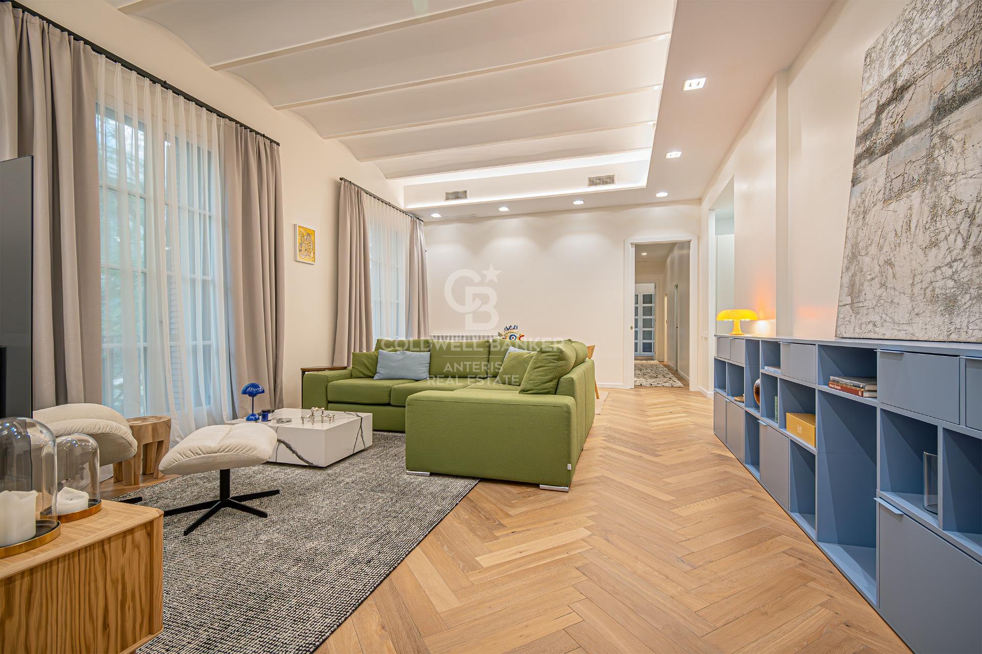 Lujoso y amplio piso en Ciutat Vella, Barcelona