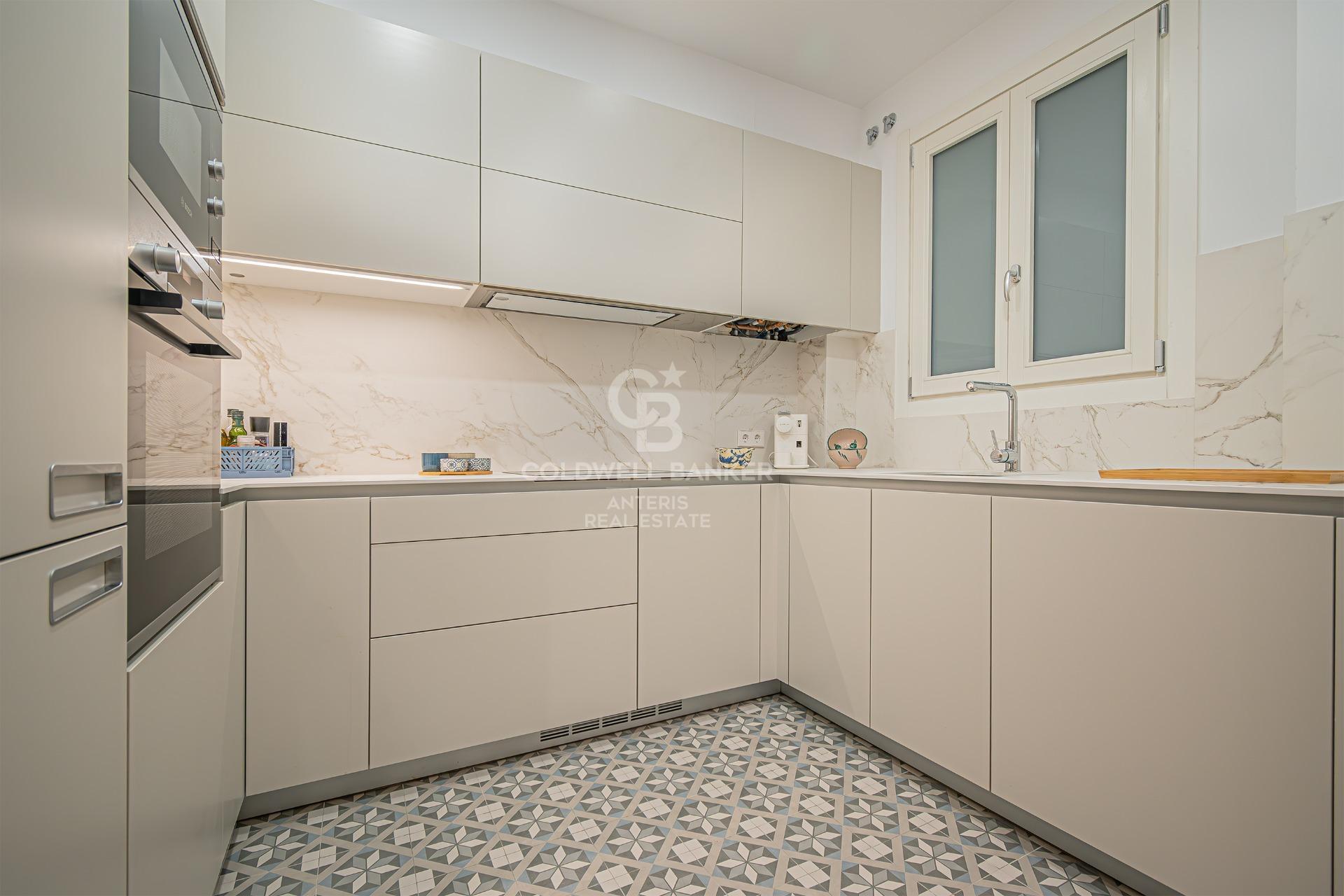 Lujoso y amplio piso en Ciutat Vella, Barcelona