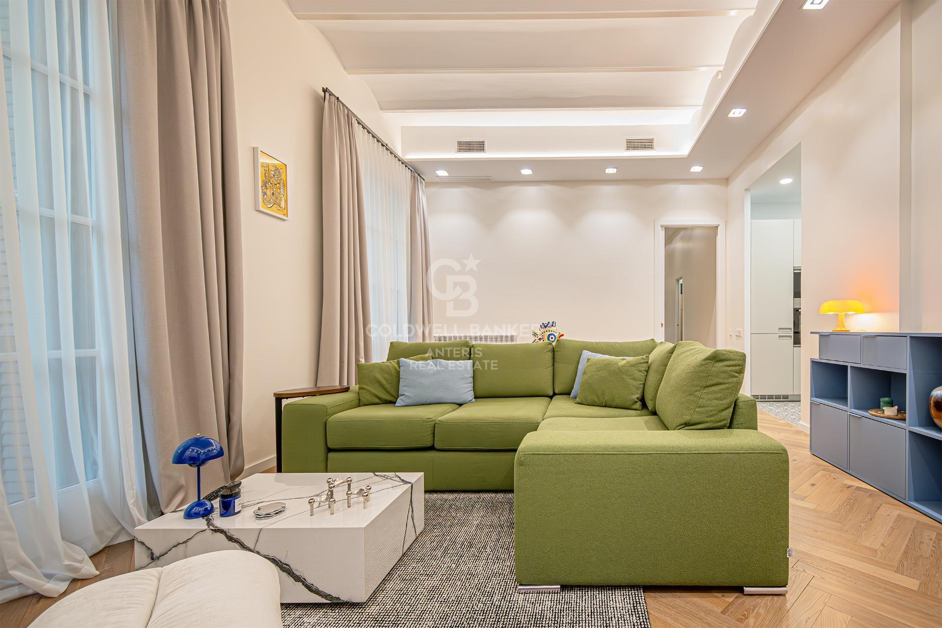 Lujoso y amplio piso en Ciutat Vella, Barcelona