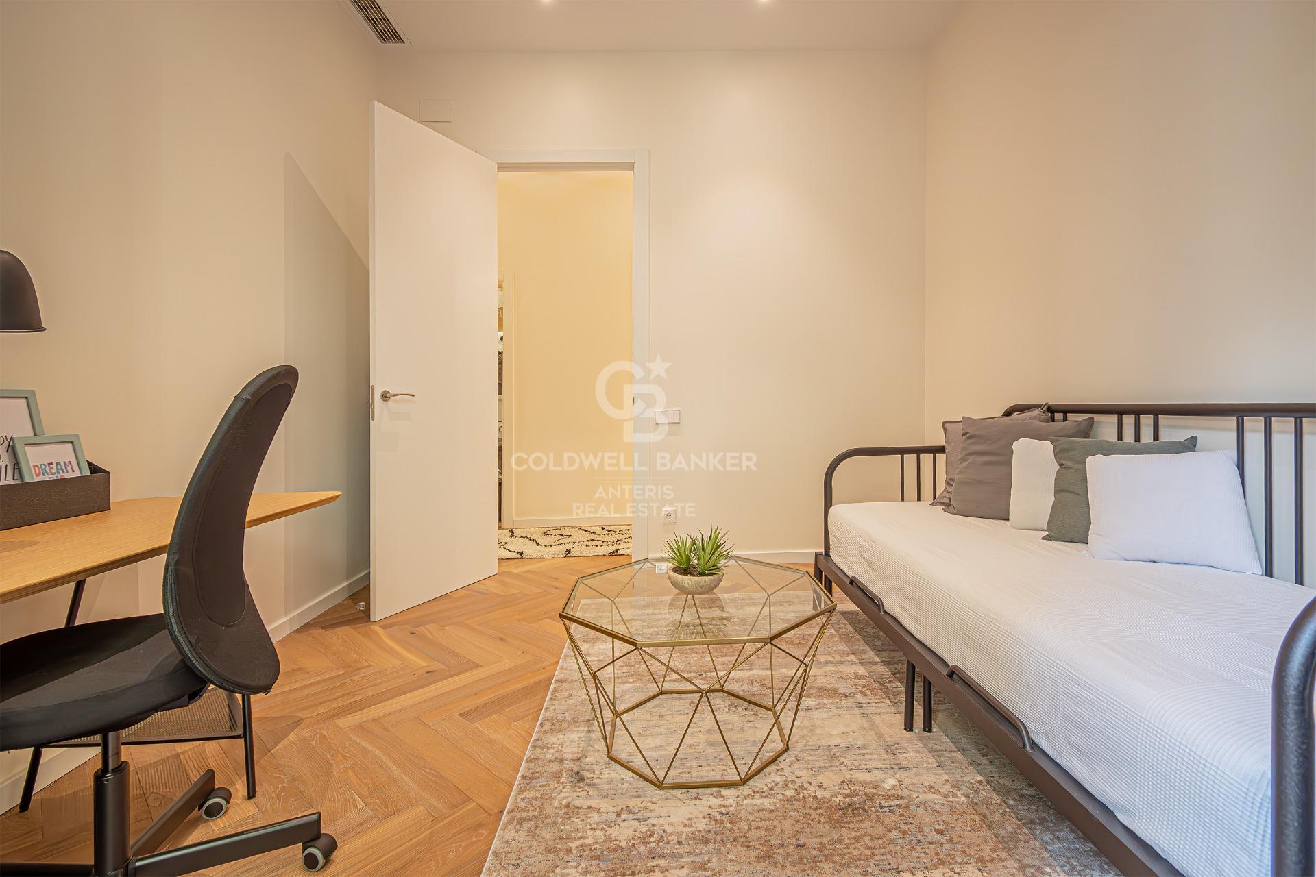 Lujoso y amplio piso en Ciutat Vella, Barcelona