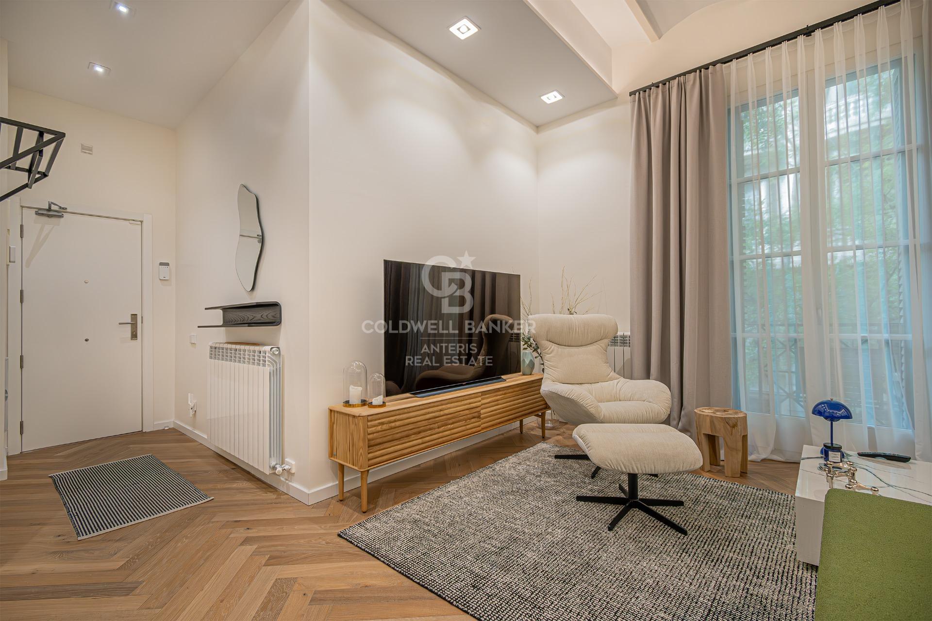 Lujoso y amplio piso en Ciutat Vella, Barcelona