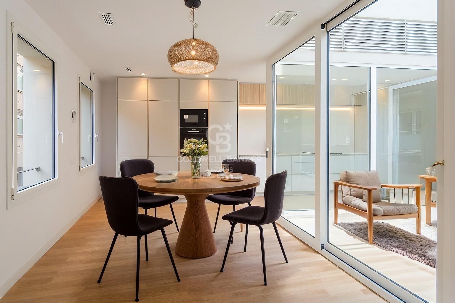 Ático Dúplex luminoso en finca tranquila