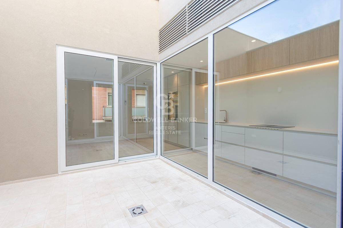 Ático Dúplex luminoso en finca tranquila