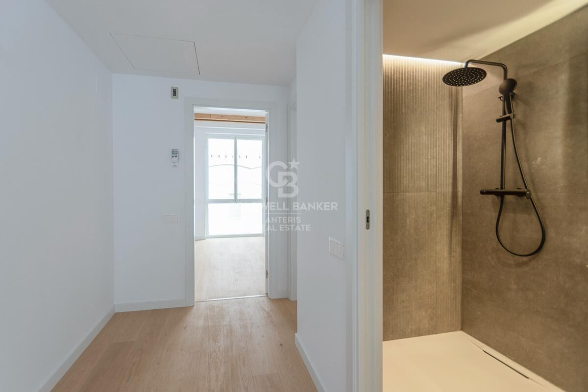 Ático Dúplex luminoso en finca tranquila