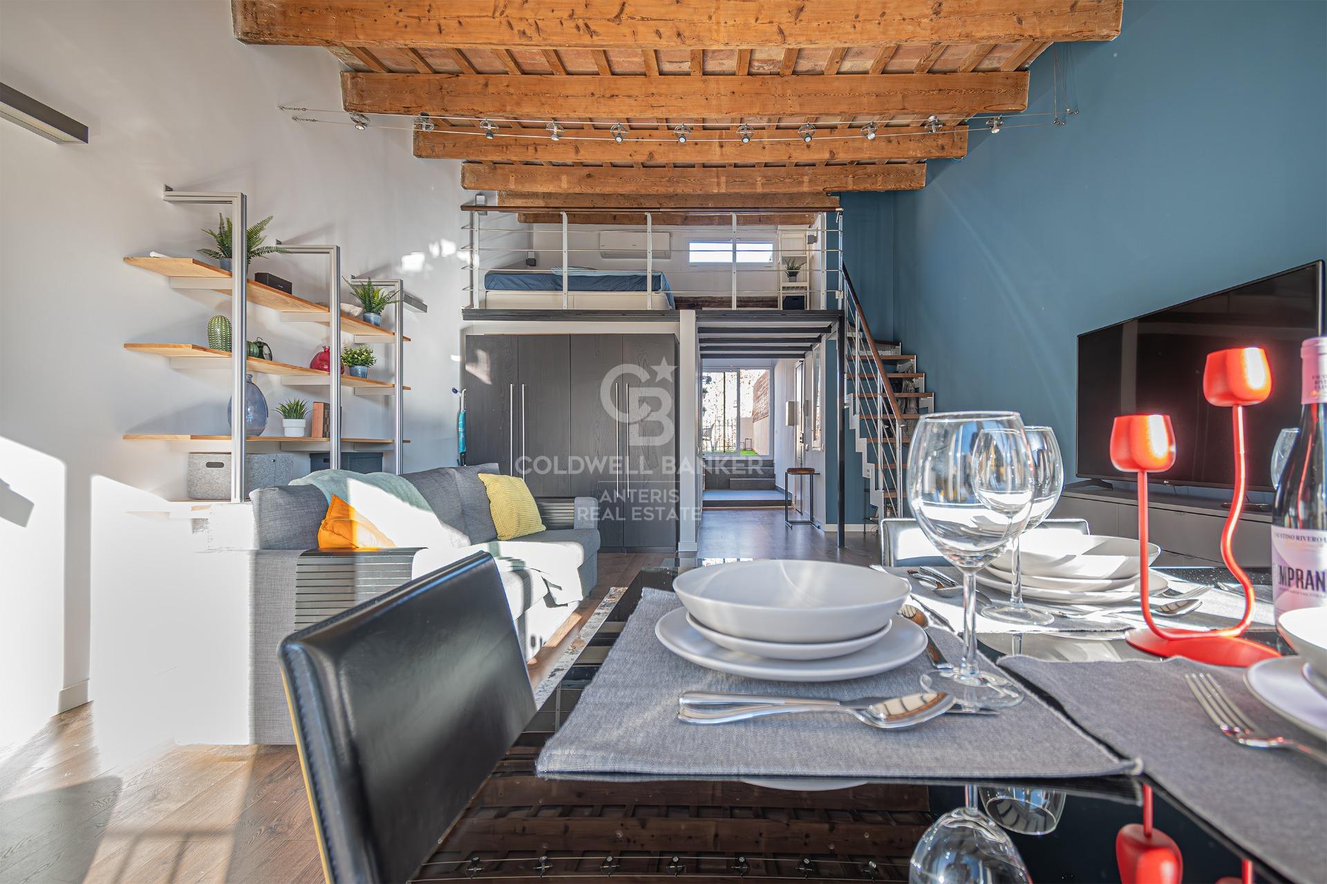 Wyjątkowe mieszkanie na poddaszu z prywatnym tarasem i nowoczesnym wystrojem