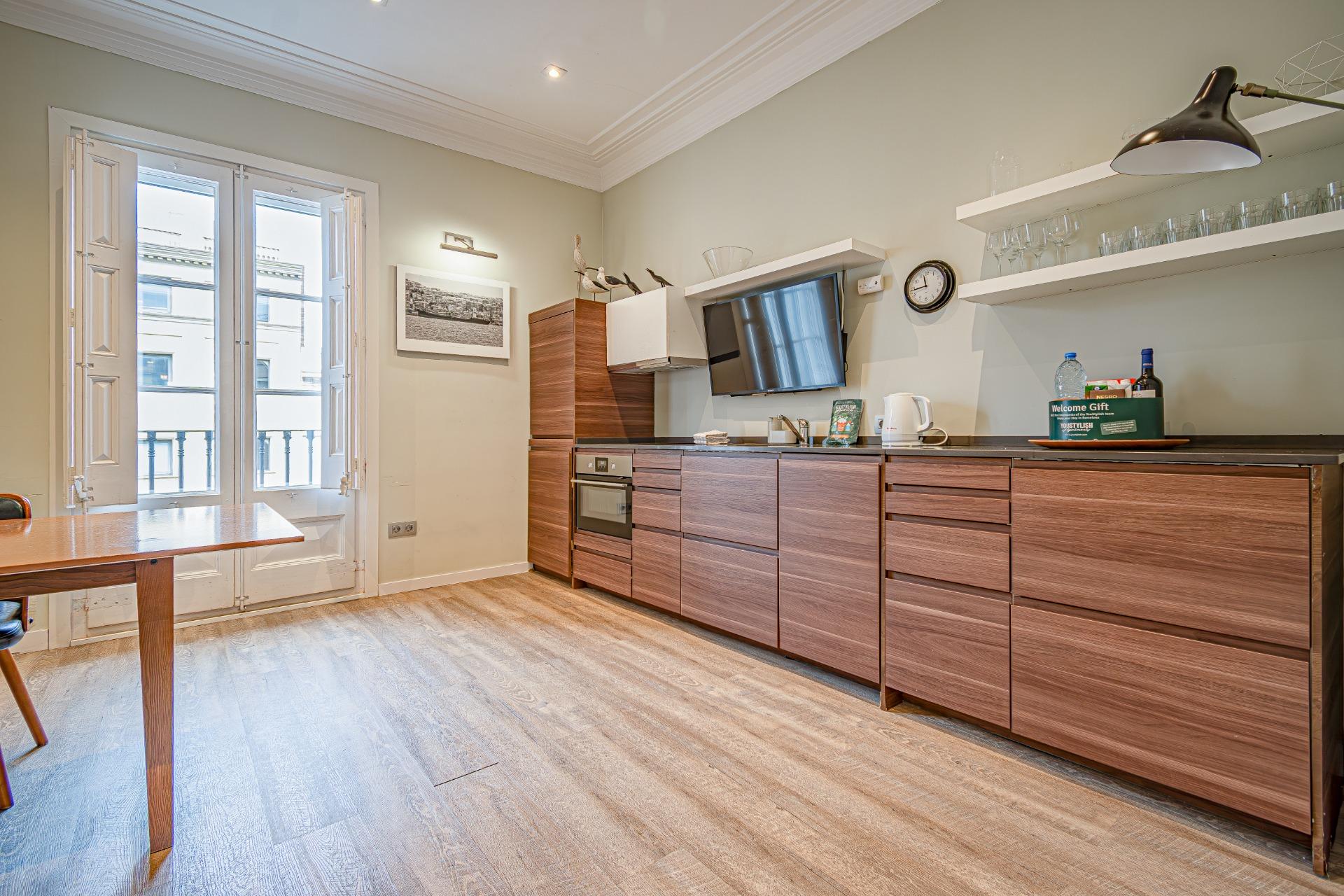 Przestronny i elegancki apartament w centrum l’Eixample