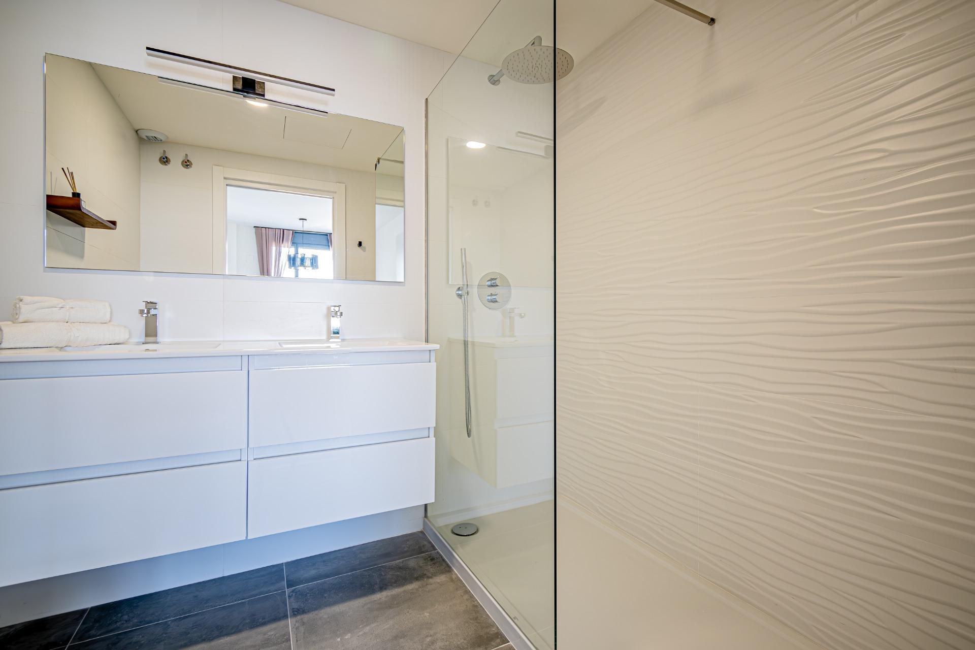 Nowa inwestycja przy plaży, zaledwie kilka minut od Barcelony