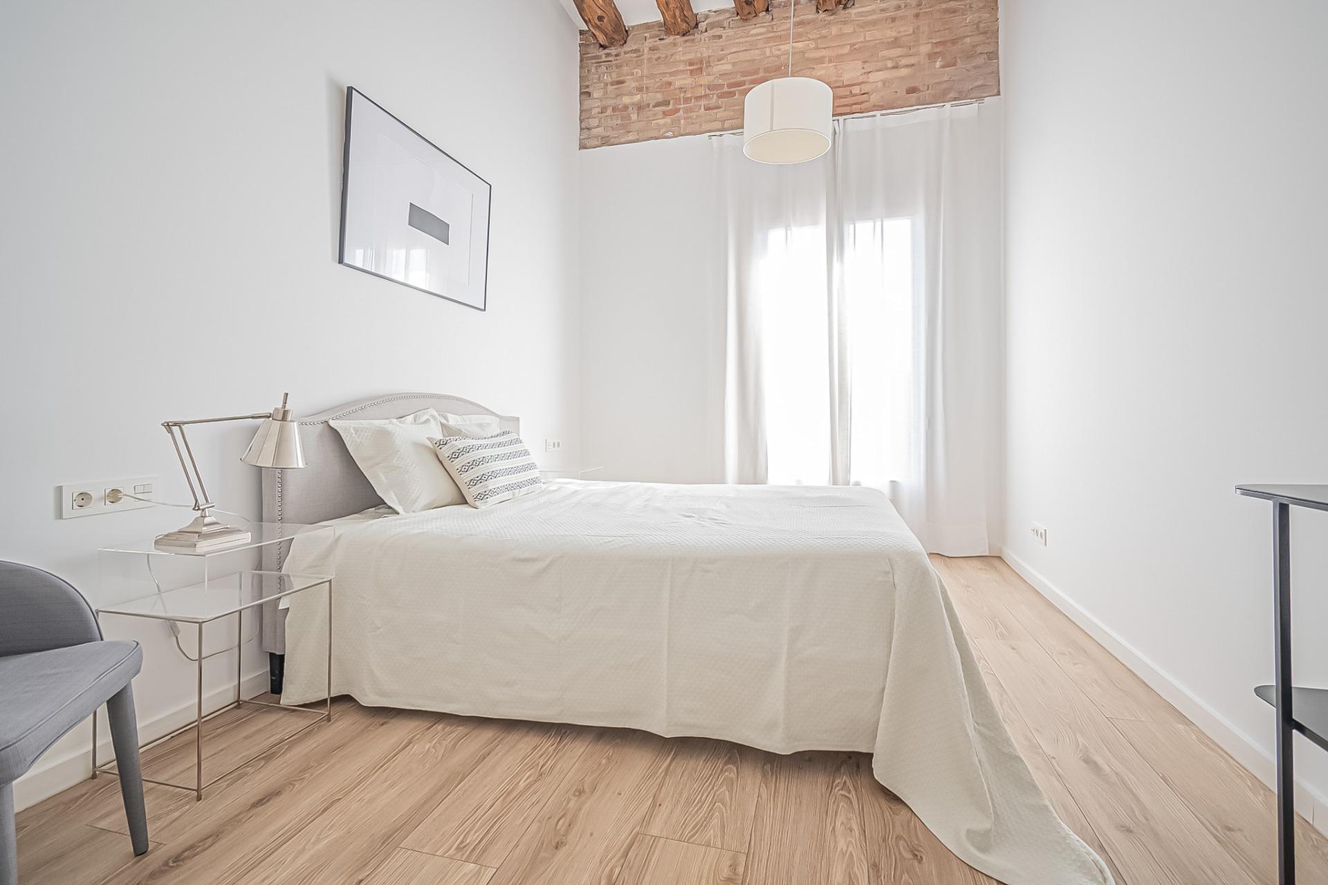 Amplio y luminoso piso en finca regia