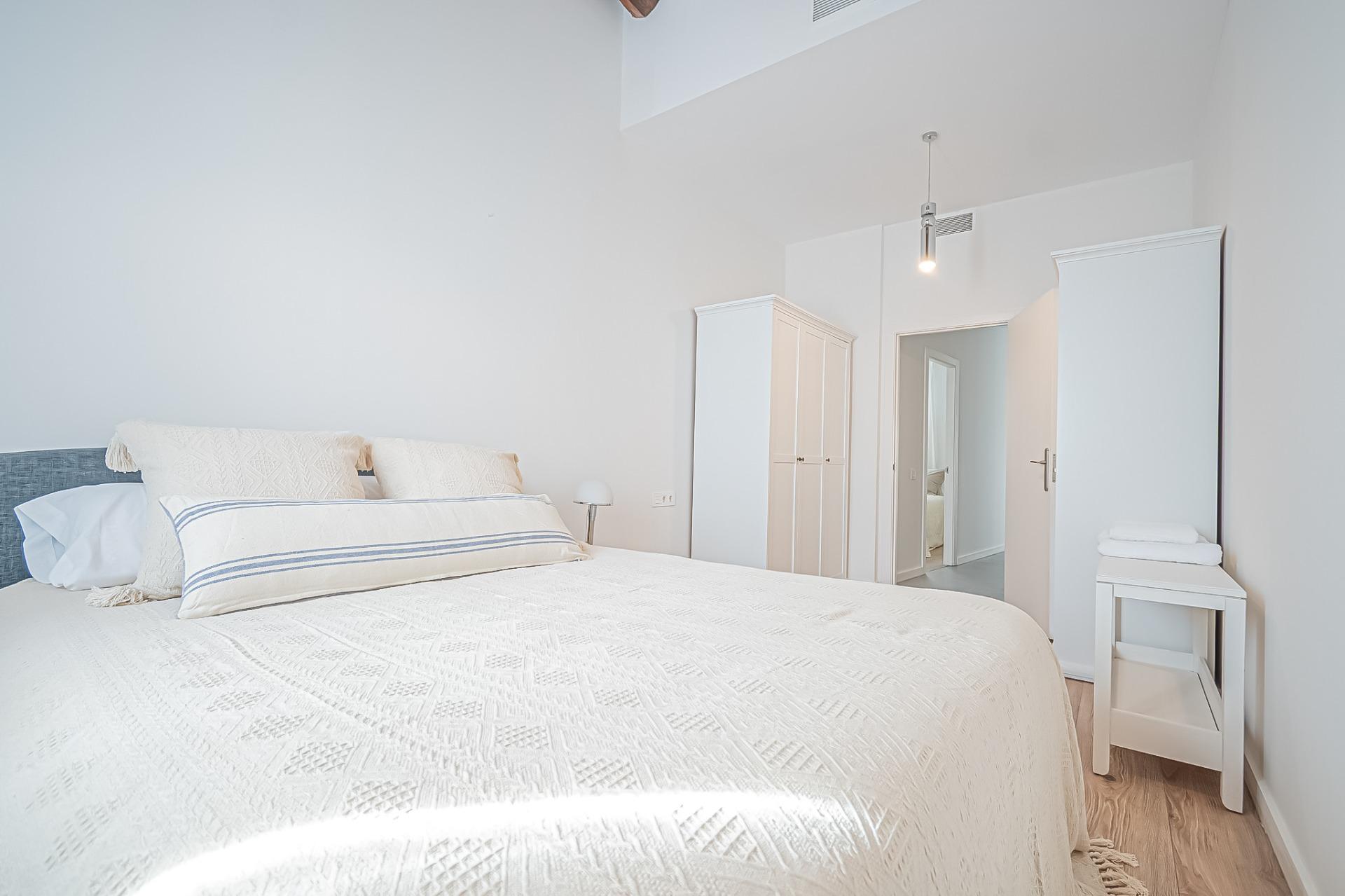 Amplio y luminoso piso en finca regia