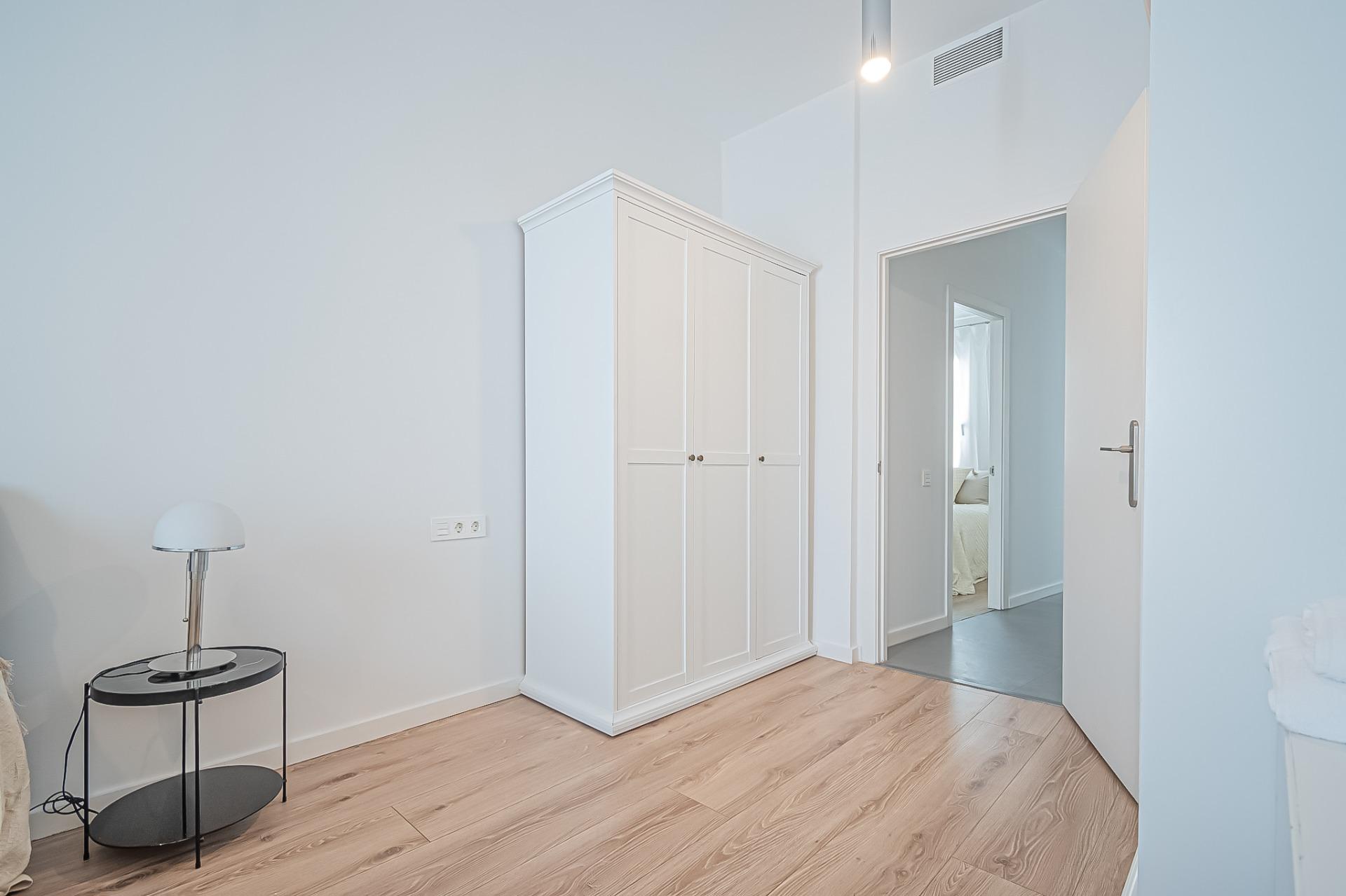 Amplio y luminoso piso en finca regia