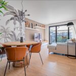 Bright, semi-new apartment with community pool