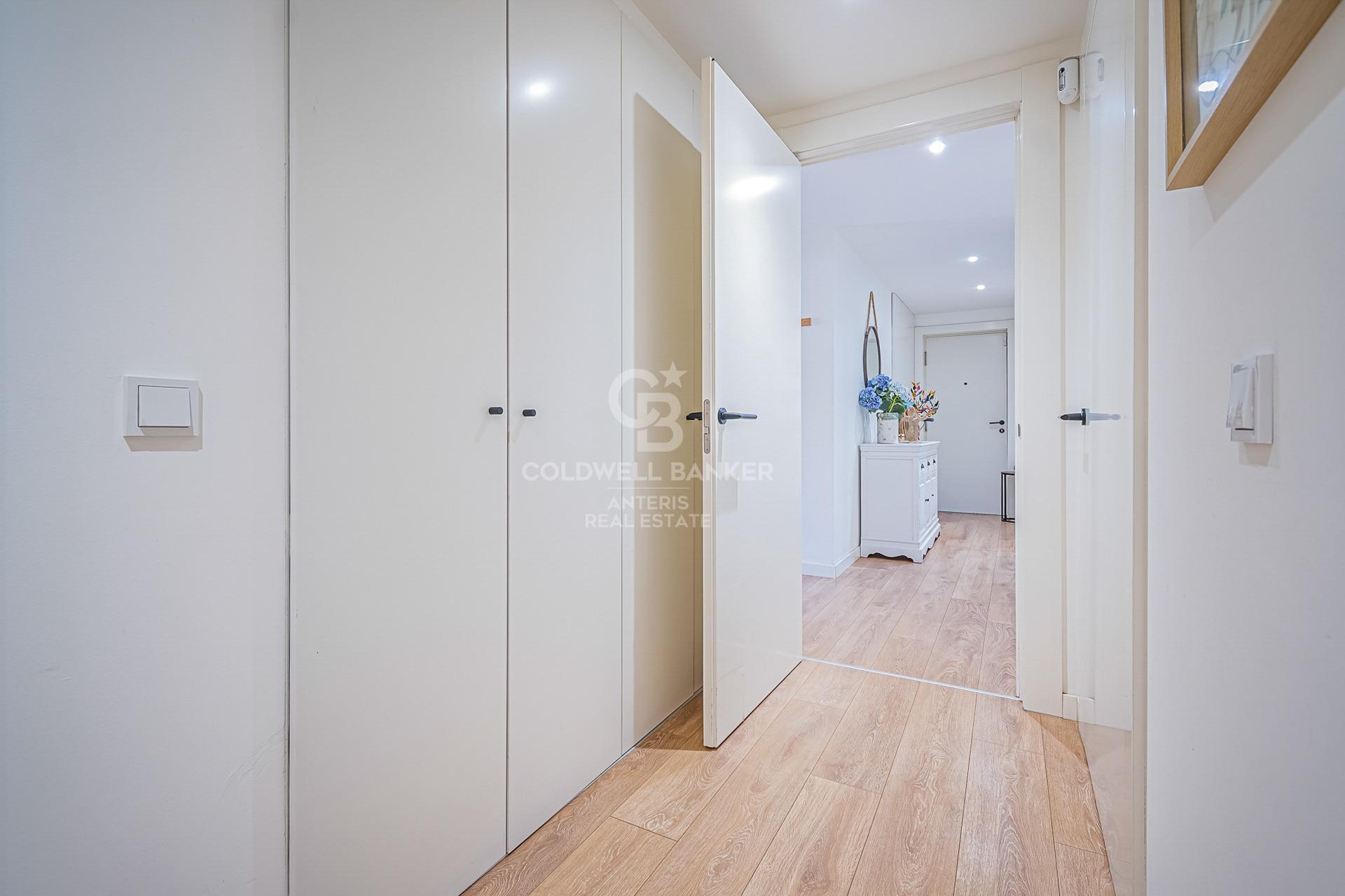 100 metrowe mieszkanie z basenem i widokiem na Sagrade Familie