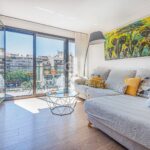 Bright, semi-new apartment with community pool