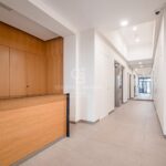 Bright, semi-new apartment with community pool