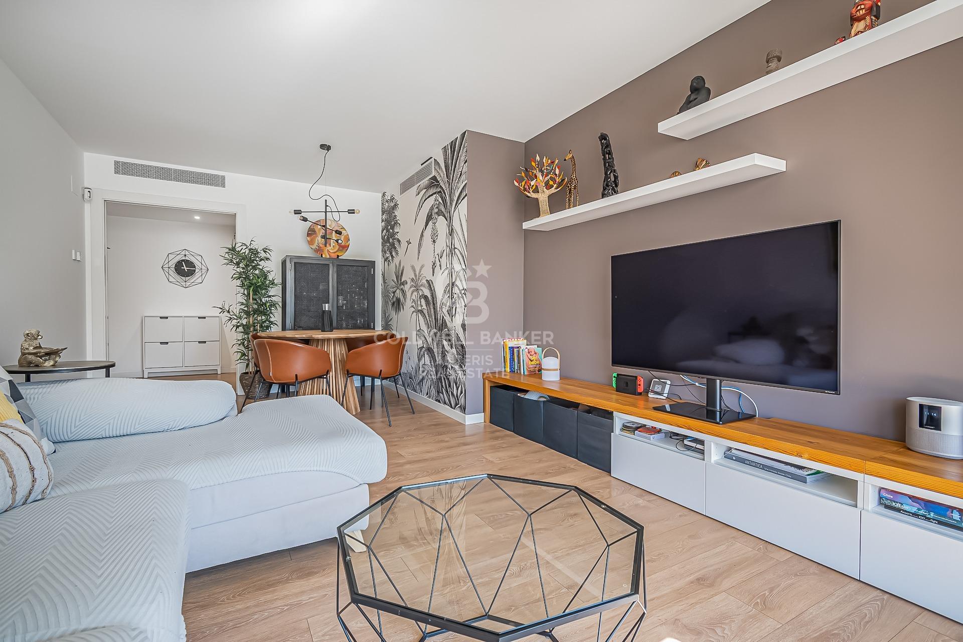 100 metrowe mieszkanie z basenem i widokiem na Sagrade Familie