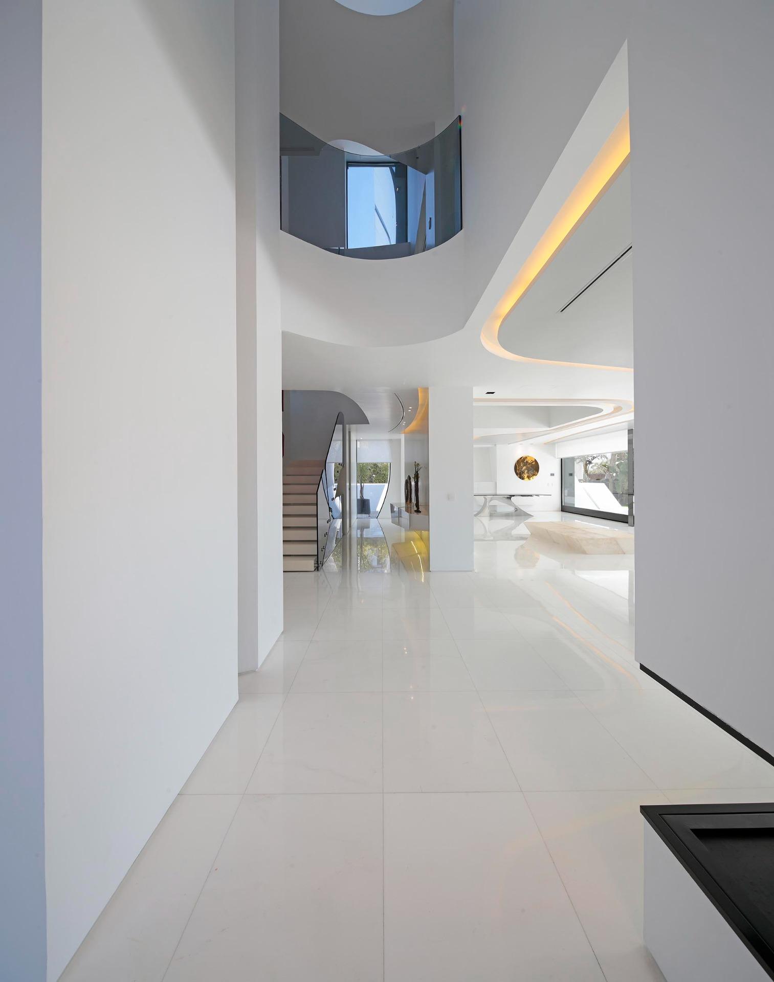 Luksusowa oaza przy plaży: Spektakularny diament architektury w Gava Mar