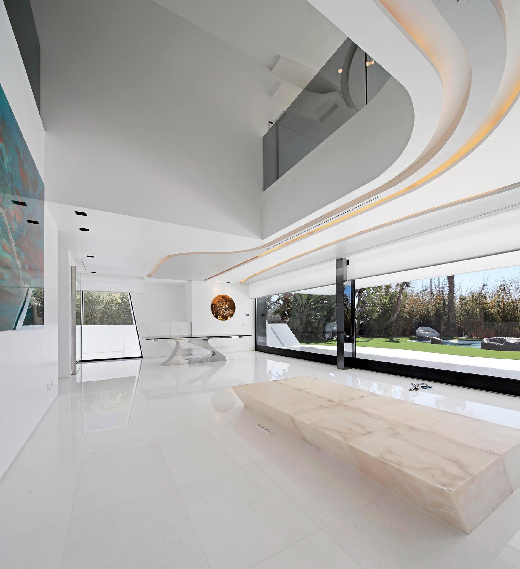 Luksusowa oaza przy plaży: Spektakularny diament architektury w Gava Mar