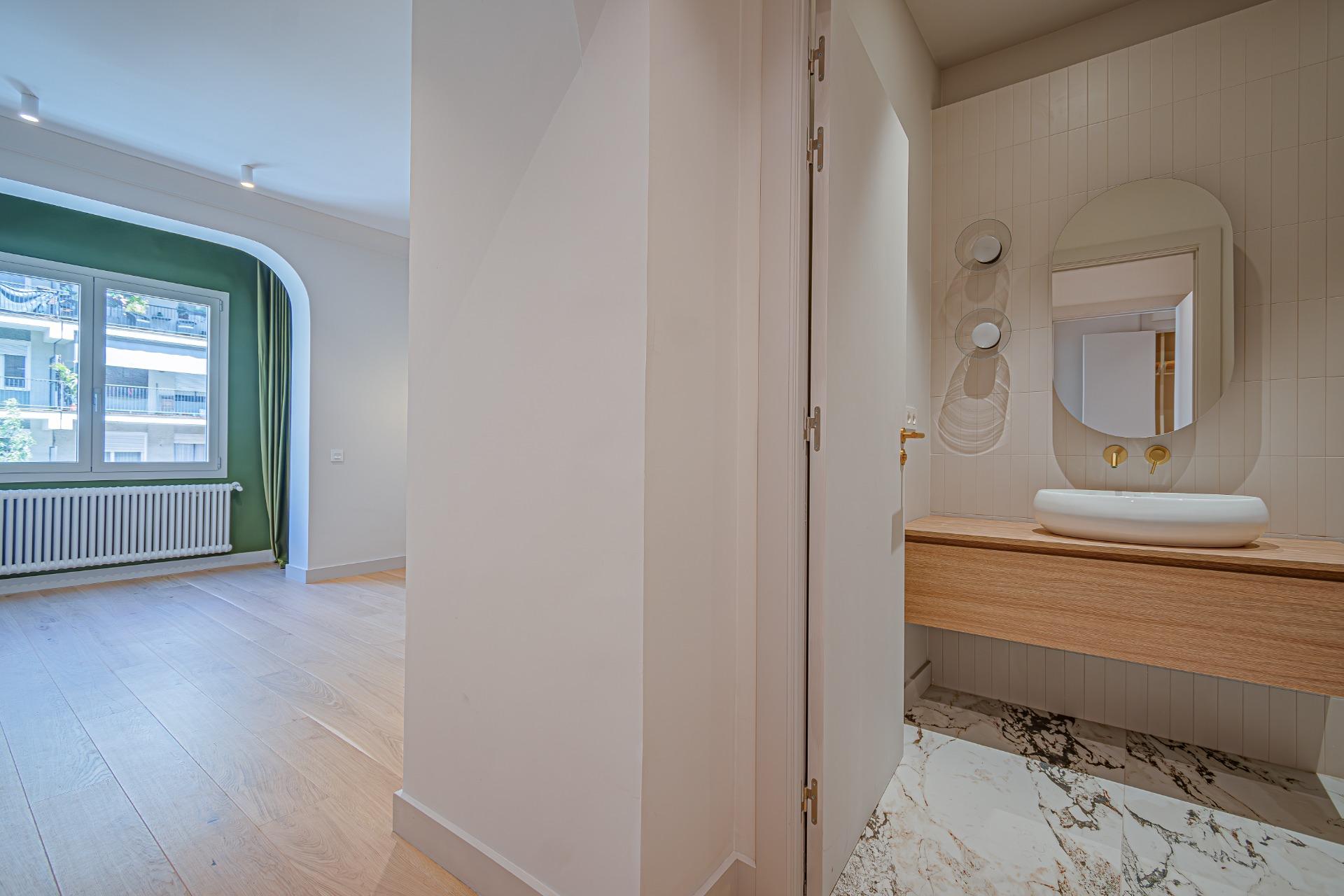 Luminoso piso reformado de diseño