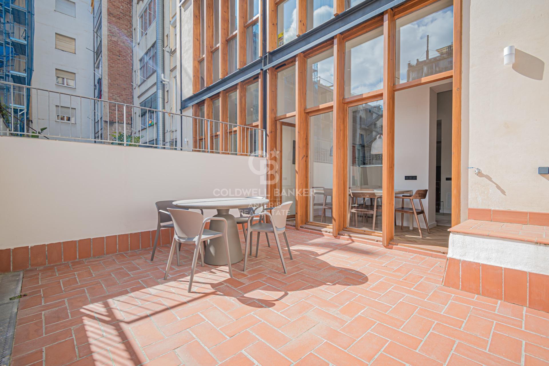 Wyjątkowy apartament z prywatnym tarasem na Paseo Sant Joan