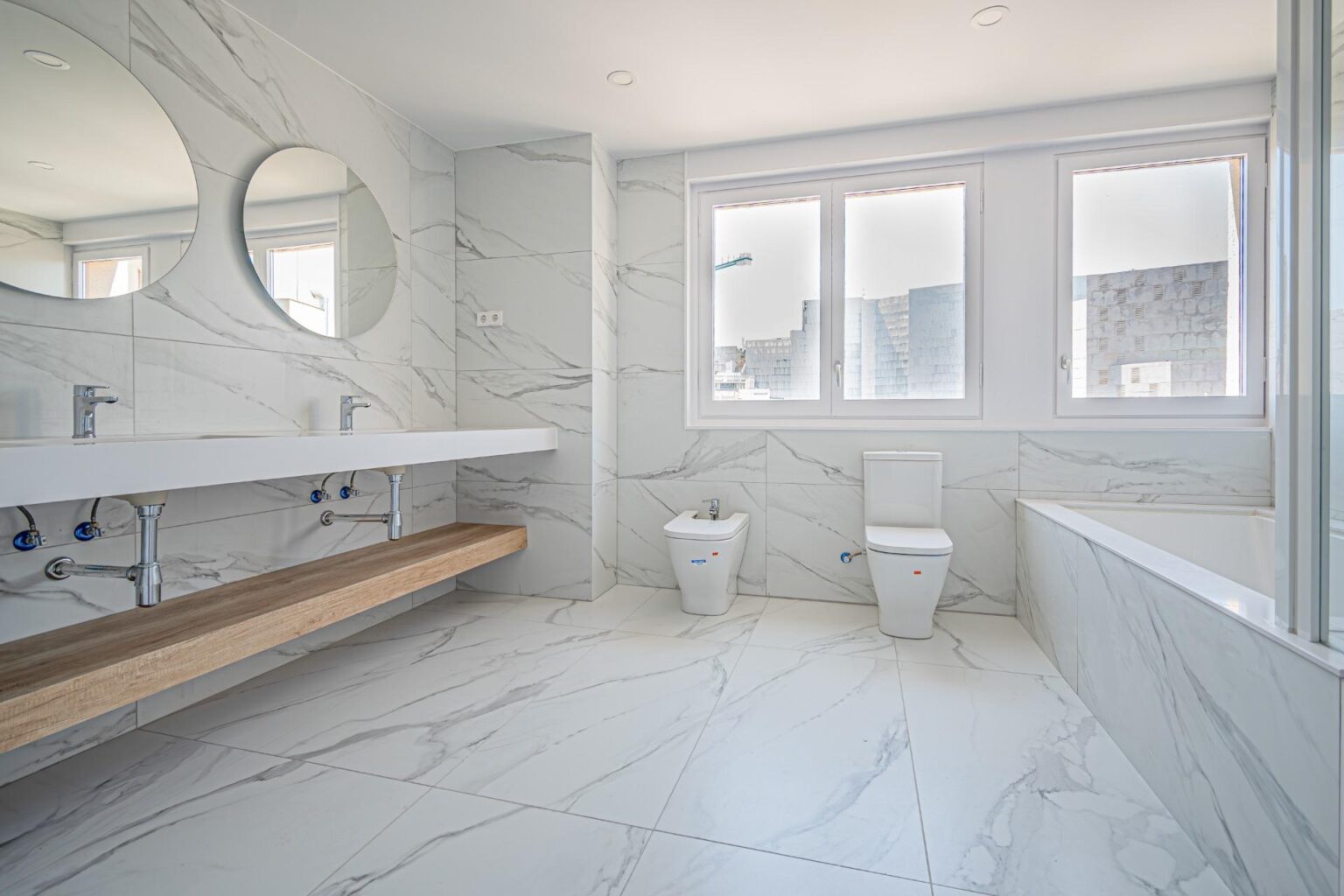 Ekskluzywny penthouse z przestronnym tarasem w sercu Barcelony