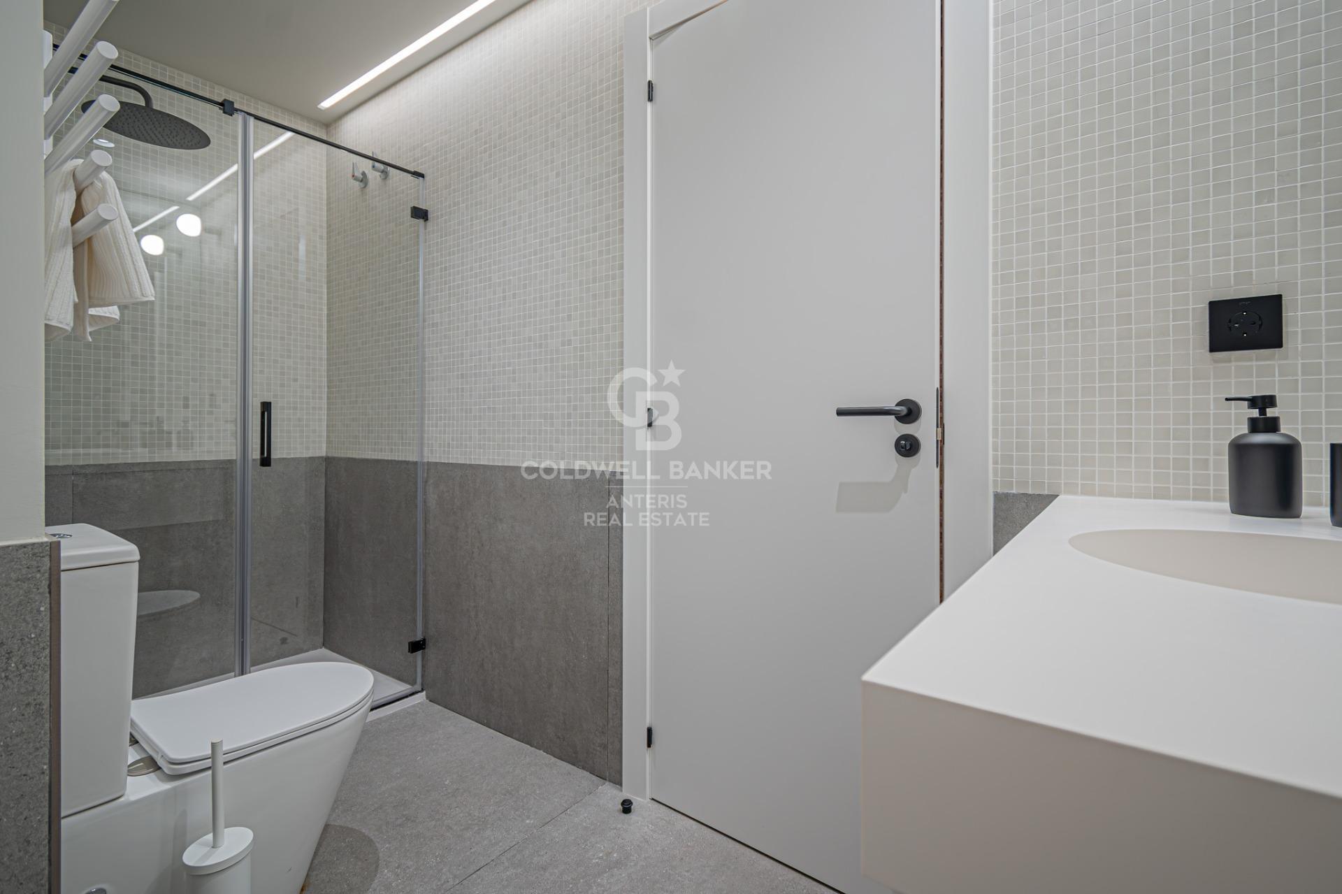 Wyjątkowy apartament z prywatnym tarasem na Paseo Sant Joan