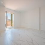 Ekskluzywny penthouse z przestronnym tarasem w sercu Barcelony