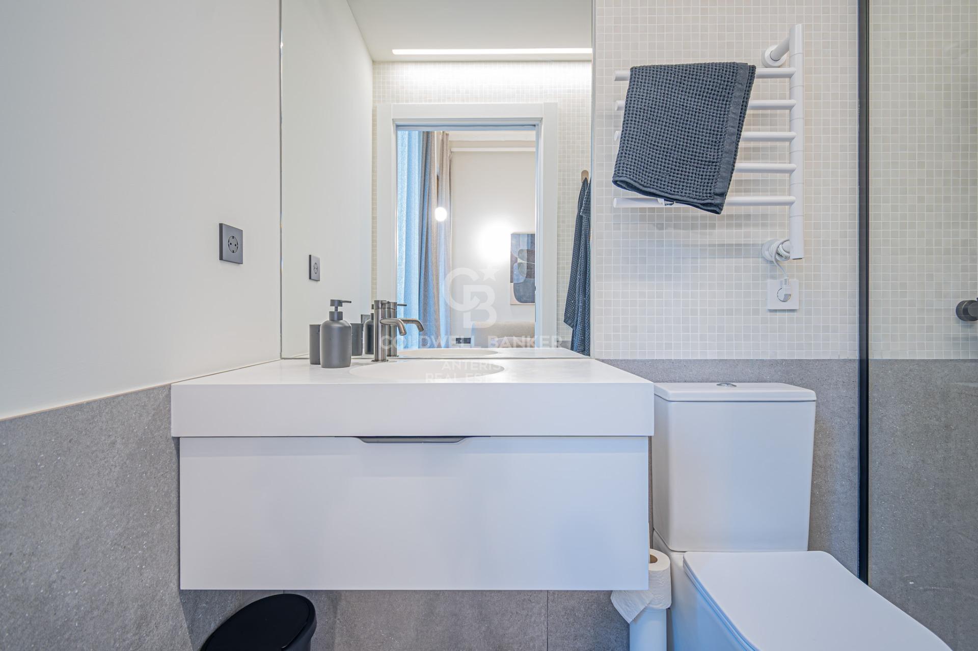 Wyjątkowy apartament z prywatnym tarasem na Paseo Sant Joan