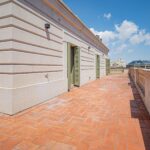 Ekskluzywny penthouse z przestronnym tarasem w sercu Barcelony