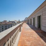 Ekskluzywny penthouse z przestronnym tarasem w sercu Barcelony