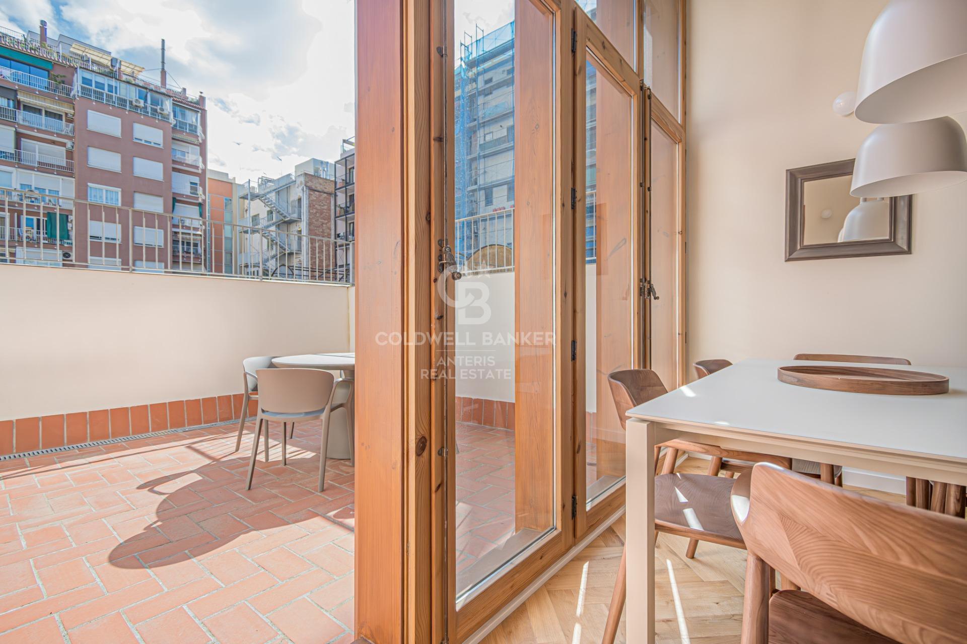 Wyjątkowy apartament z prywatnym tarasem na Paseo Sant Joan