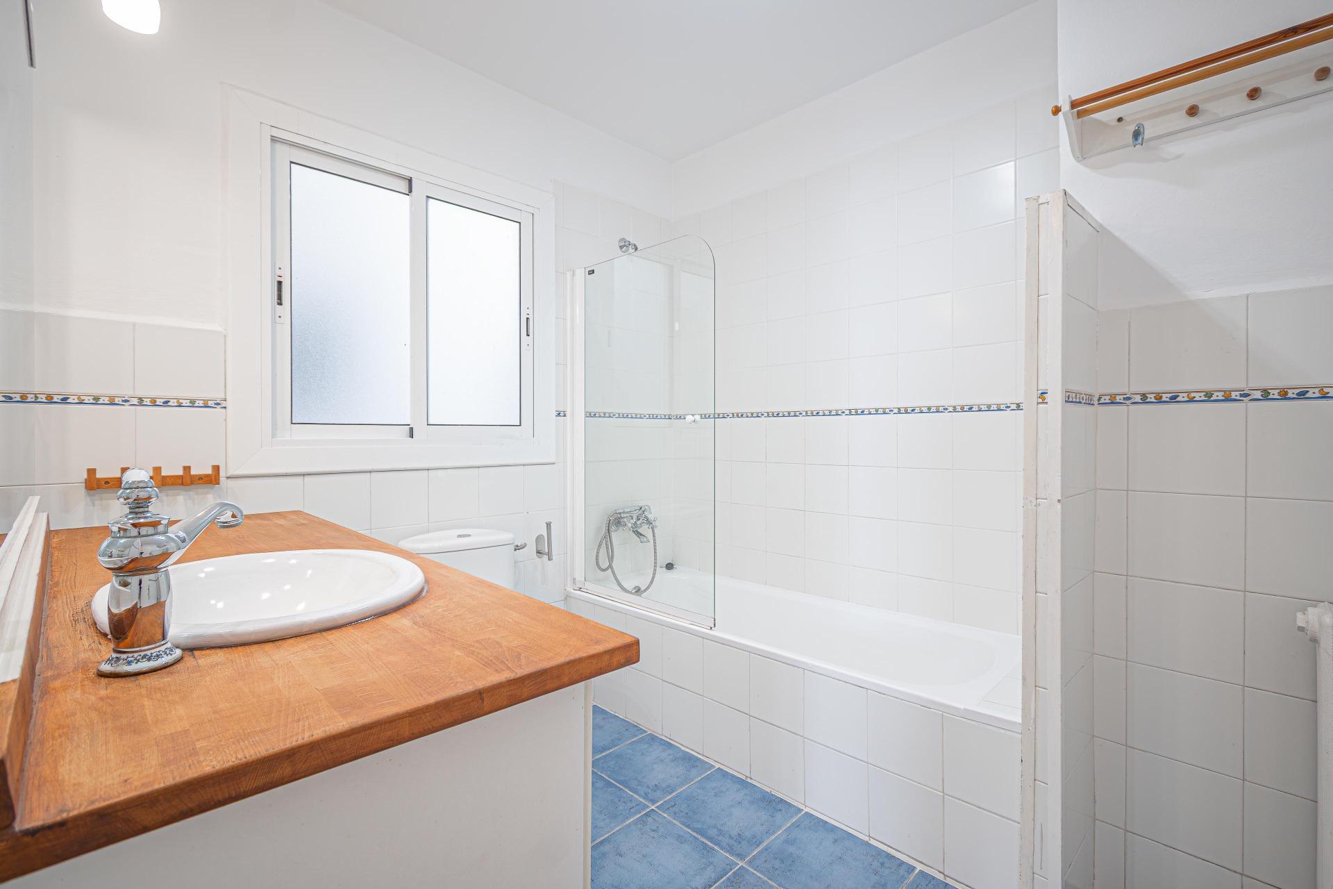 Jasny i przestronny apartament w dzielnicy Sant Gervasi