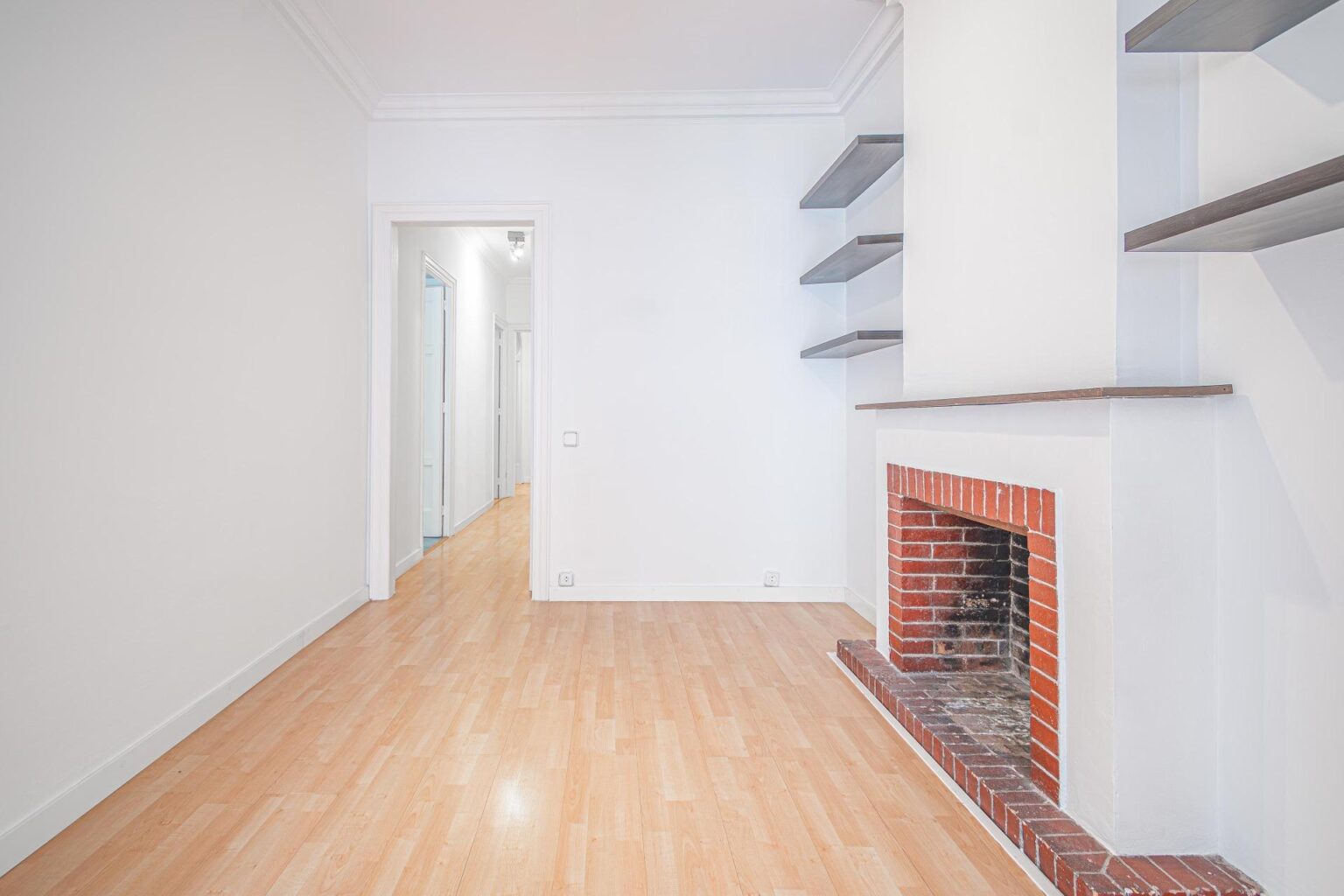 Spacious and luminous apartment in Sant Gervasi