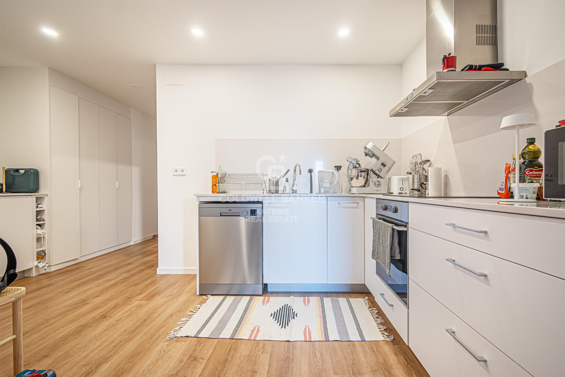 Ático reformado en Plaza Urquinaona