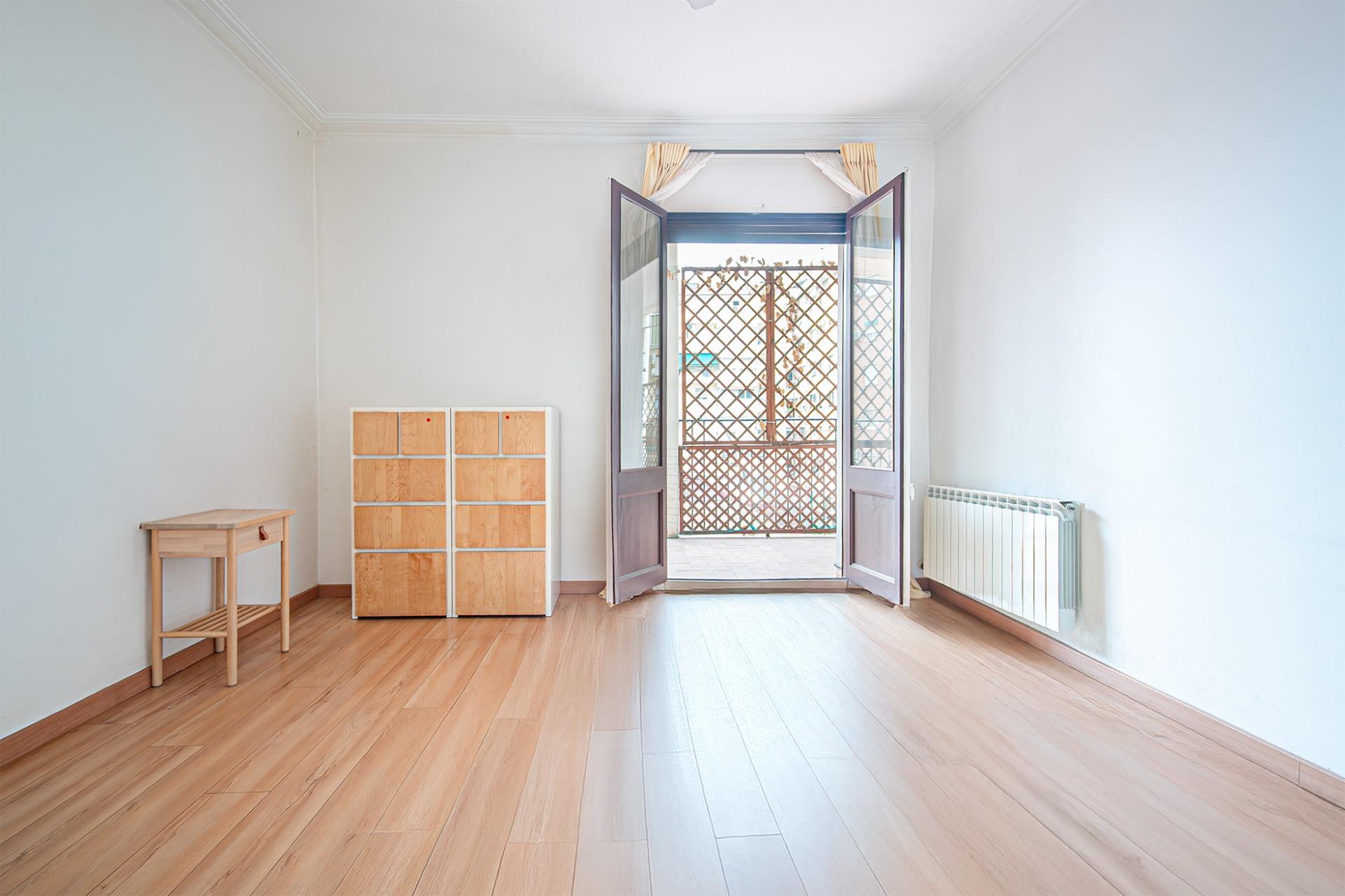 Apartament z dużym potencjałem w dzielnicy Gràcia