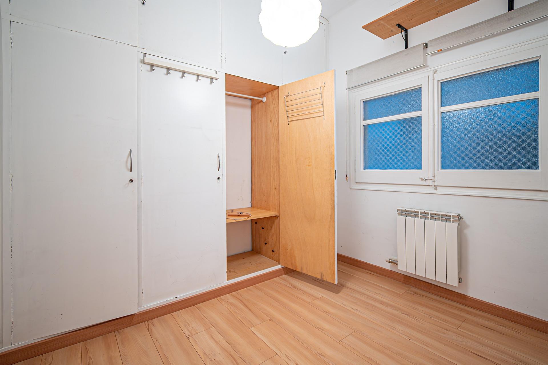 Apartament z dużym potencjałem w dzielnicy Gràcia