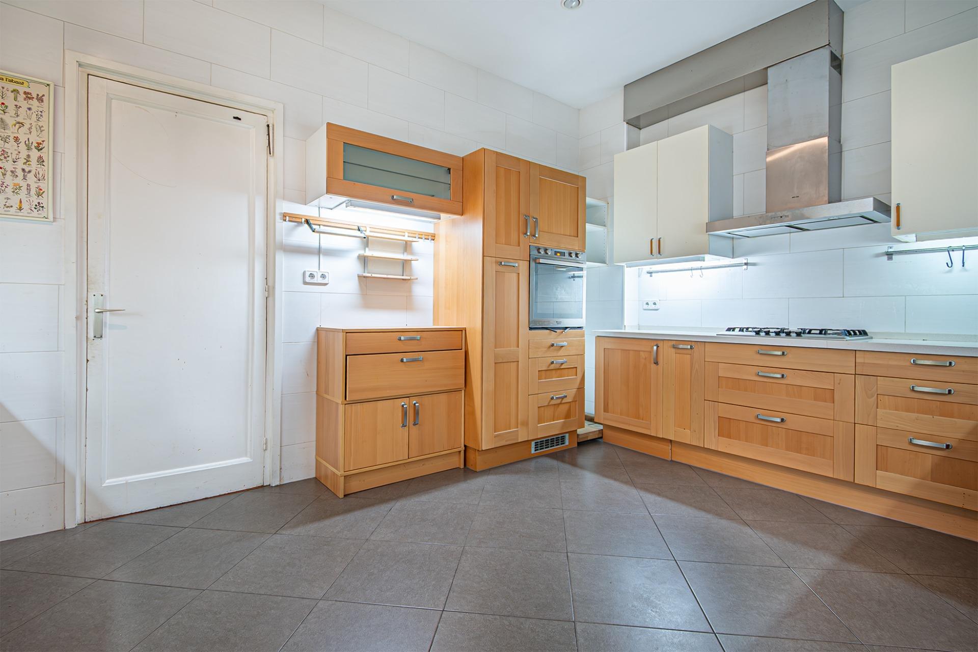 Apartament z dużym potencjałem w dzielnicy Gràcia