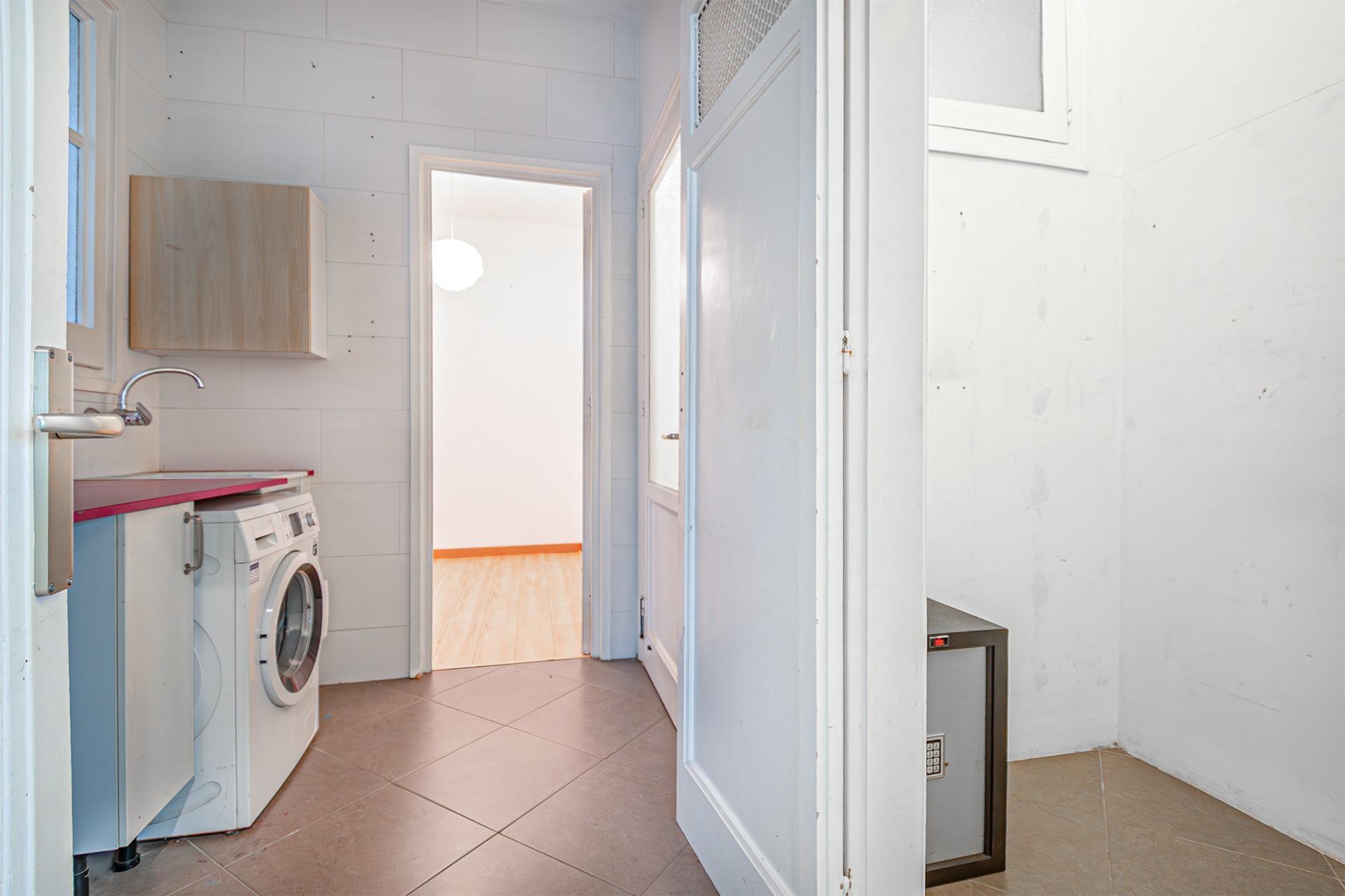 Apartament z dużym potencjałem w dzielnicy Gràcia