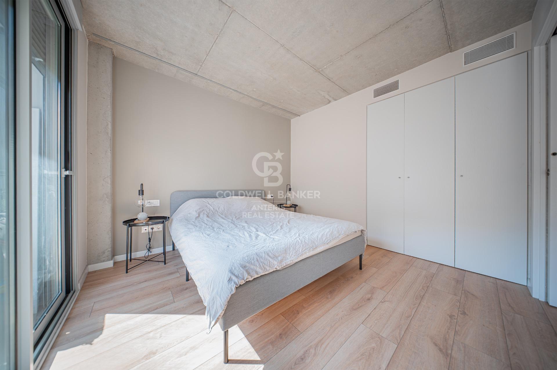 Jasne mieszkanie z prywatnym tarasem