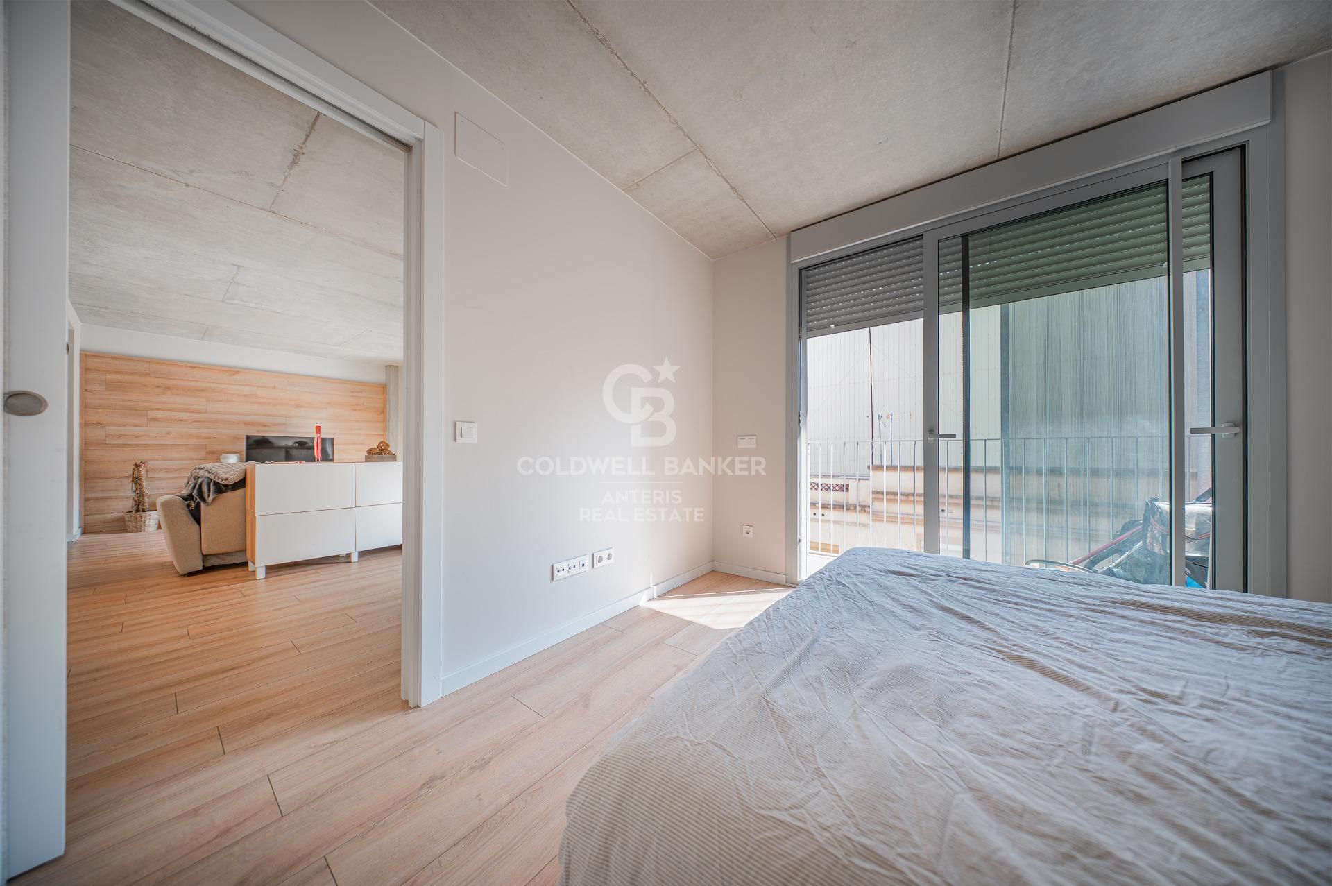 Jasne mieszkanie z prywatnym tarasem