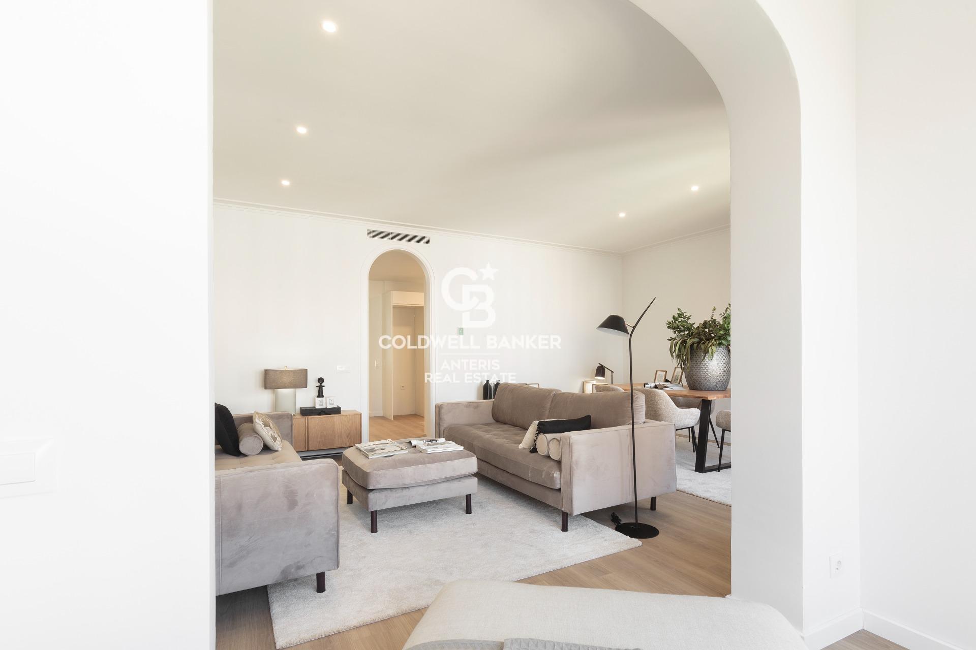 Dwupoziomowy penthouse z dużym tarasem i niesamowitym widokiem na Sagrada Familia