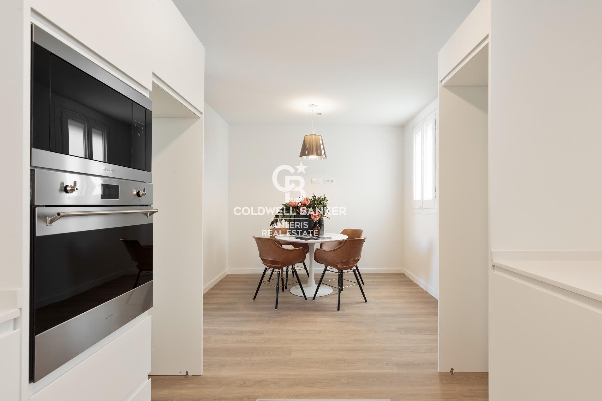 Dwupoziomowy penthouse z dużym tarasem i niesamowitym widokiem na Sagrada Familia