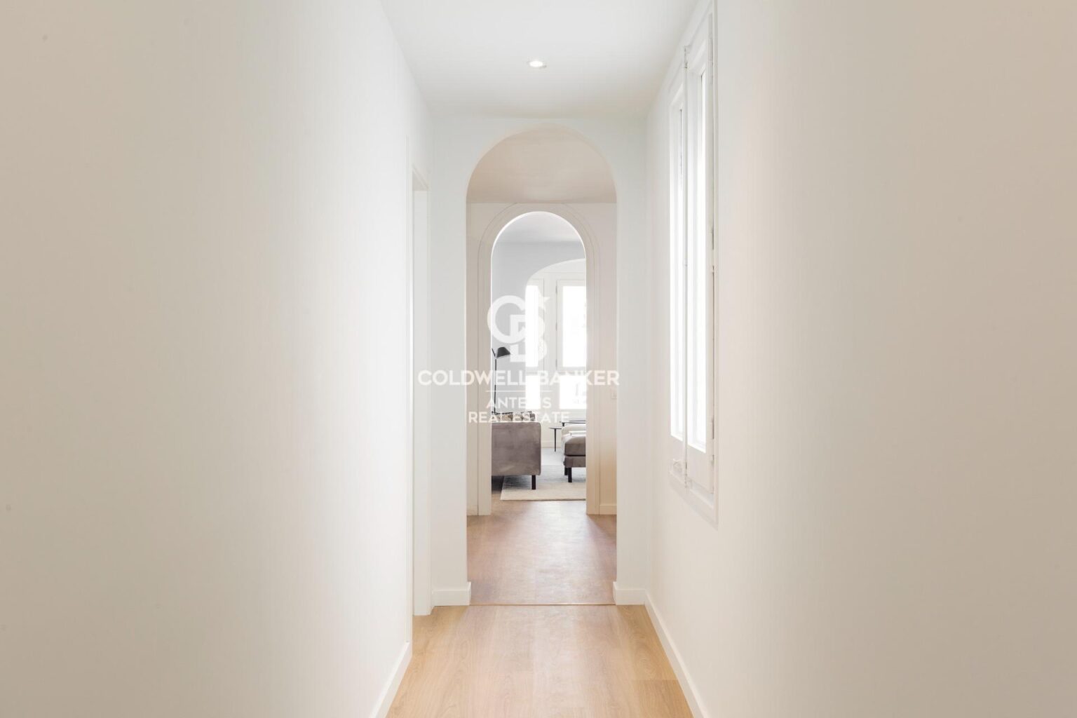 Dwupoziomowy penthouse z dużym tarasem i niesamowitym widokiem na Sagrada Familia